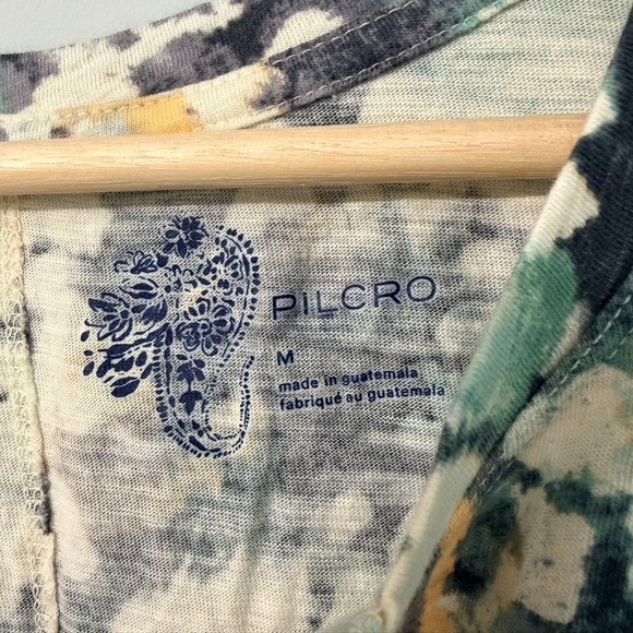 Pilcro Multicolor Tie Dye Print V-Neck Relaxed Fit Tee Women's Size S - Picture 3 of 3